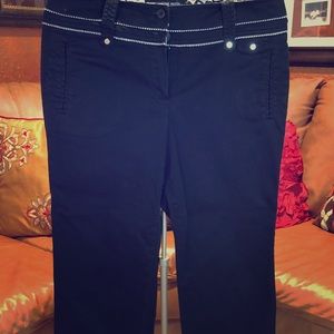 Black Larry Levine stretch capri career pants